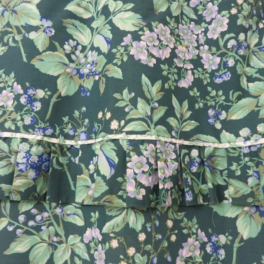 Vintage EUC Laura Ashley Bramble Shower Curtain w/ Ruffle 70"x 74" - Picture 3 of 8